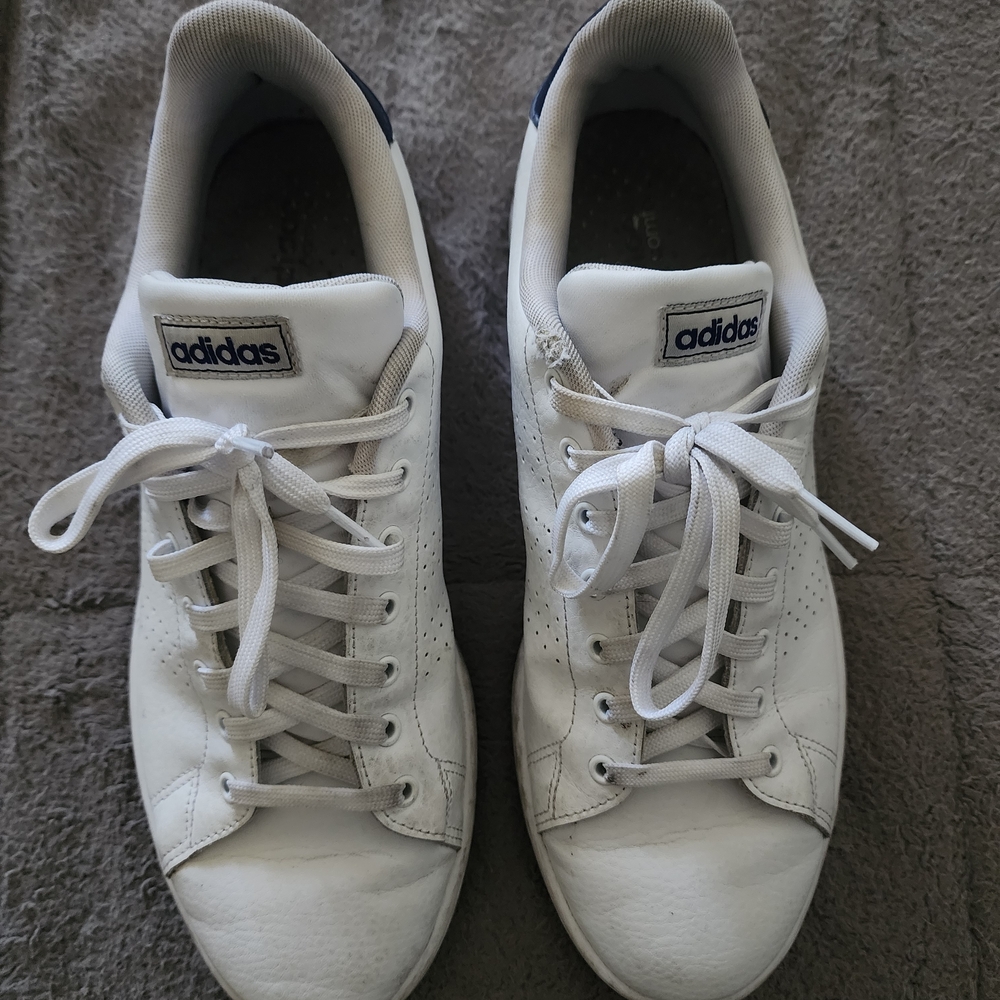 Adidas Men's White and Blue Sneakers